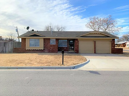 1001 SE Alta Ln Photo 1