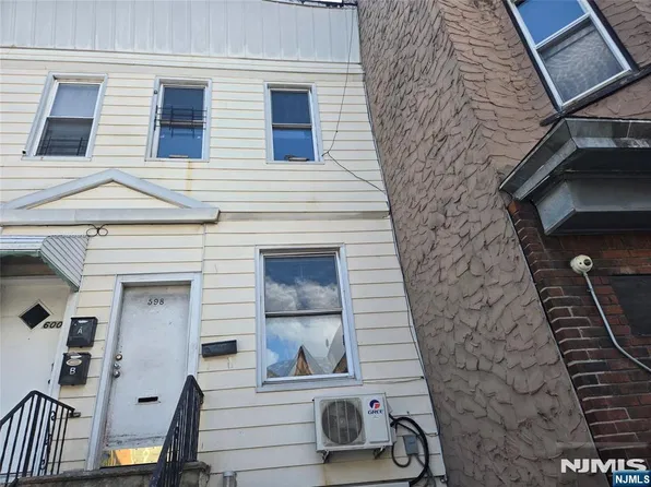 598 West Side Avenue, Jersey City, NJ 07304