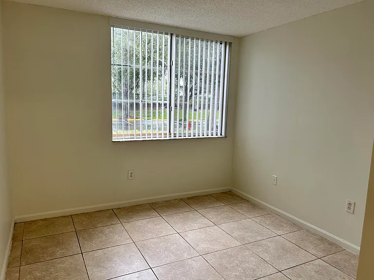 7872 Sonoma Springs Cir #103 — Photo 10