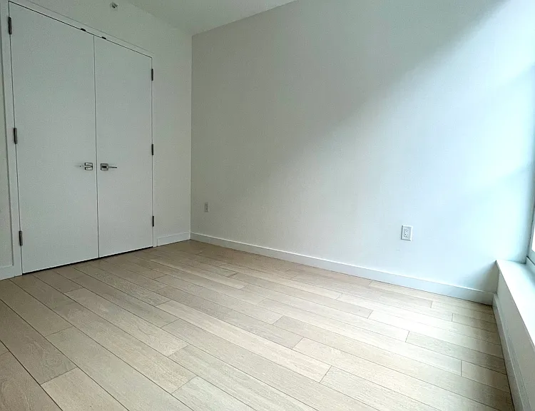 535 W 43rd St N #6KK — Photo 6