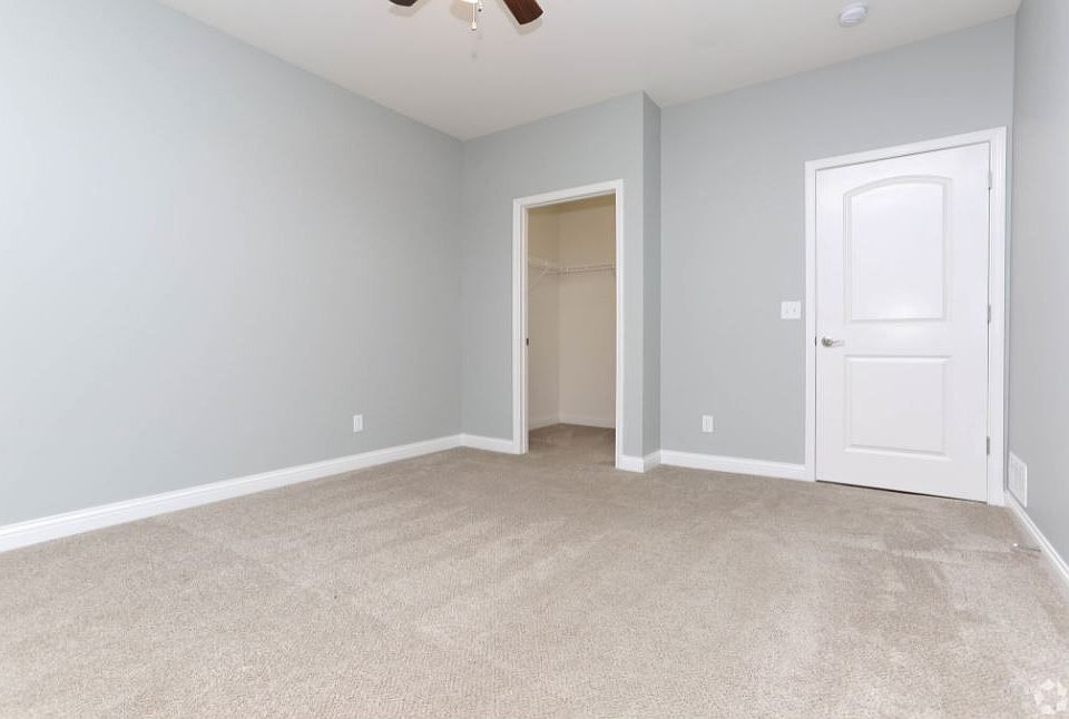 Glenmary Pointe Apartments 11238 Professional Park Dr Louisville KY