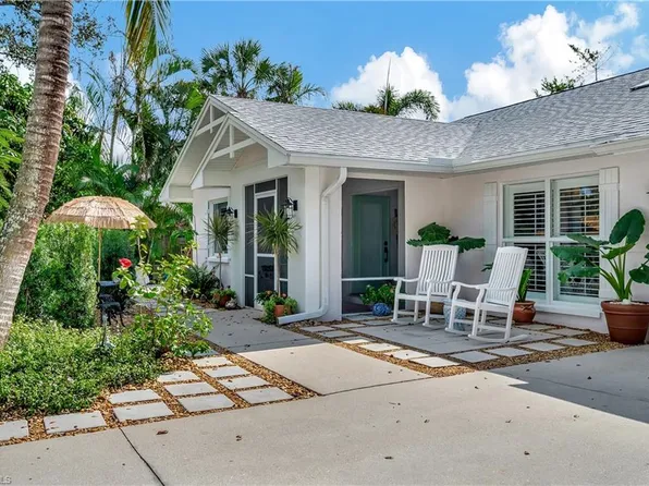 2512 River Reach DR, NAPLES, FL 34104