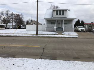 550 Goddard St, Wyandotte, MI 48192