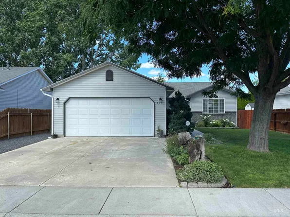 303 N Washington Ave, Fruitland, ID 83619