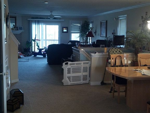 2nd floor Living Room (view 