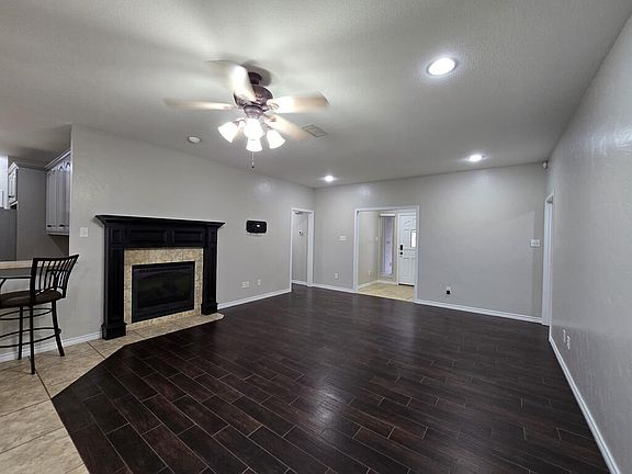 4th image of 5415 San Saba Ct