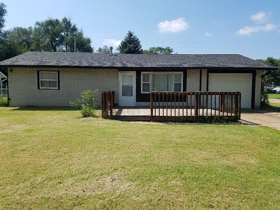 1st image of 846 Hemlock Dr