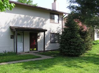 4189 Meadowland Ct, Chantilly, VA 20151