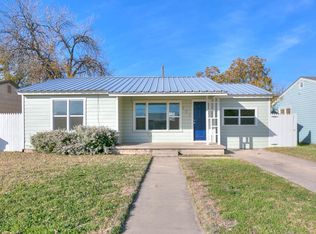 221 Saint Johns St, San Angelo, TX 76905