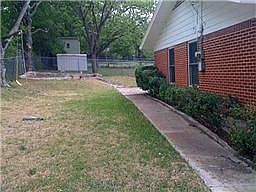 3rd image of 6050 Anahuac Ave