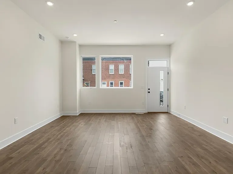 2719 Lefevre St — Photo 20