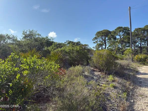 105 Sand Trace Dr, Port Saint Joe, FL 32456
