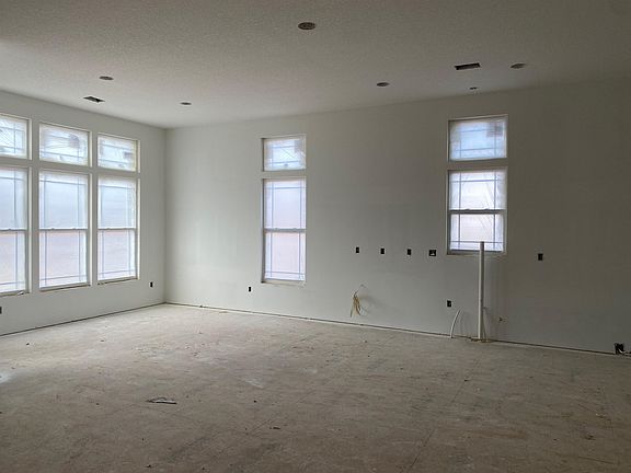 4th image of 405 Drovers Ct