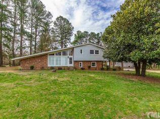 4201 Farlin Ave, Greensboro, NC 27407