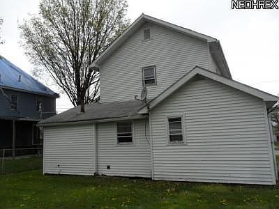 3rd image of 518 W Church St