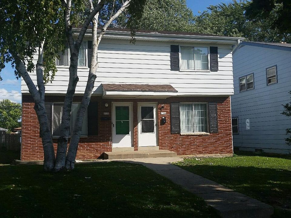 2nd image of 5724 N 99th St #5726