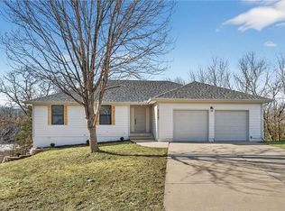 2619 SW Morningside Dr, Blue Springs, MO 64015