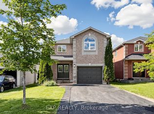 6 Booth Ln, Barrie, ON L4N 0S4