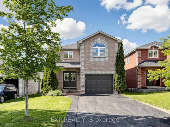 6 Booth Ln, Barrie, ON L4N 0S4