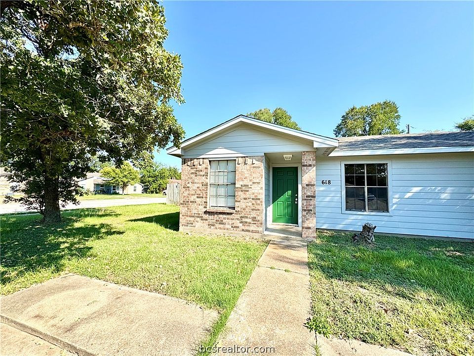 1st image of 618 W Ridge Dr