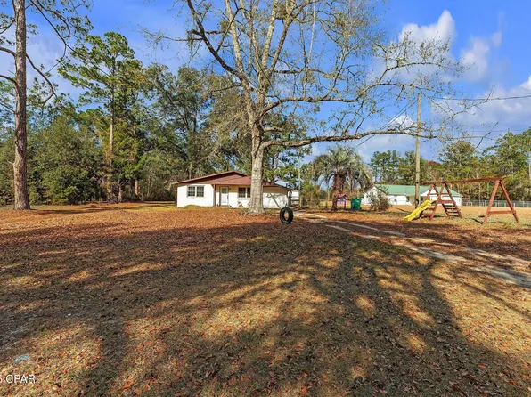 2712 Traverse Dr, Vernon, FL 32462