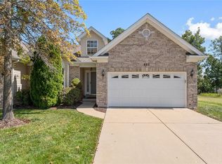 862 Elaine Dr, O'Fallon, MO 63366