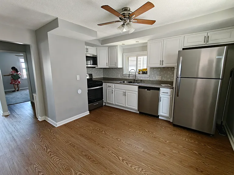 419 Revere St #3 — Photo 15