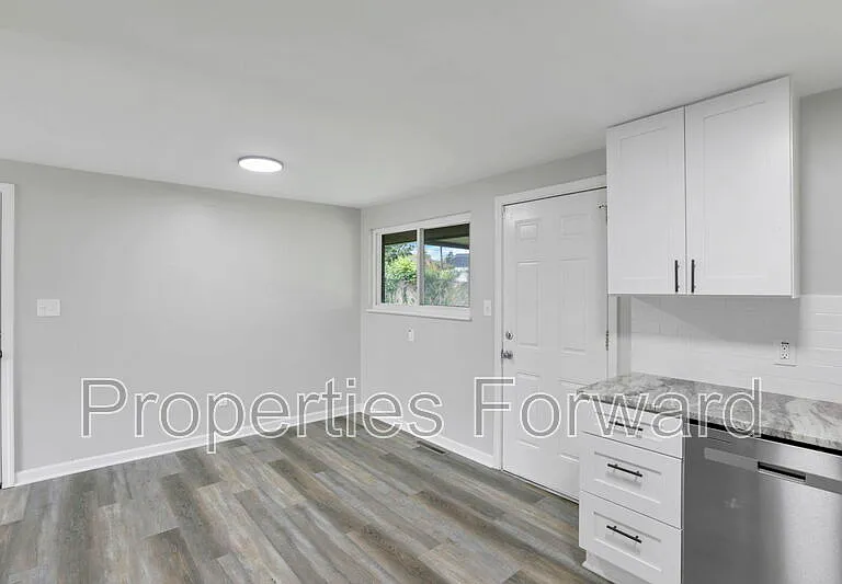1663 Haft Dr — Photo 12