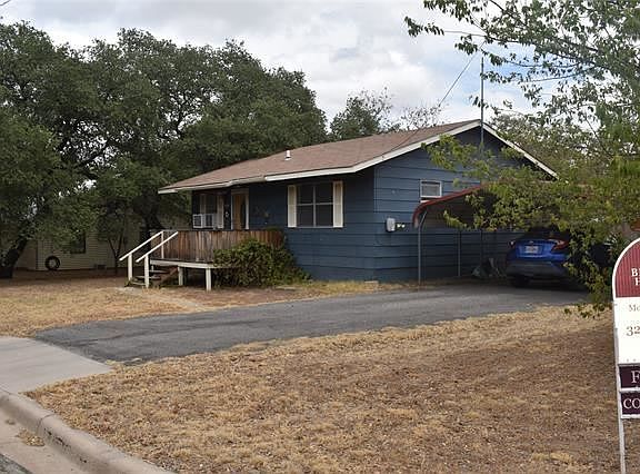3rd image of 4210 2nd St