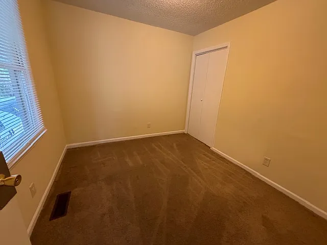 812 S Broad St — Photo 3