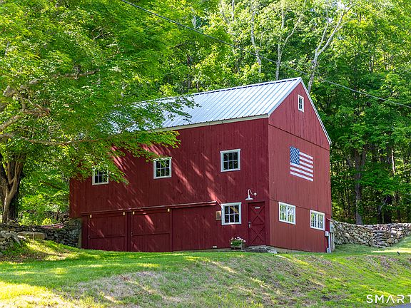 3rd image of 179 South Street