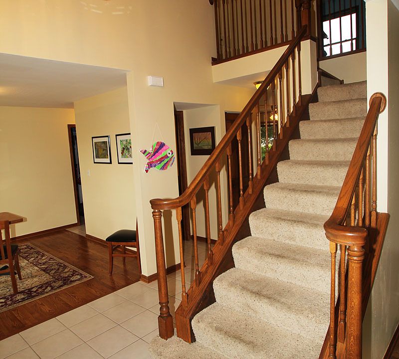 Foyer Staircase