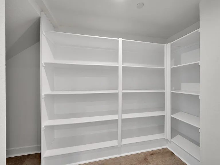 2639 Everly Dr — Photo 16