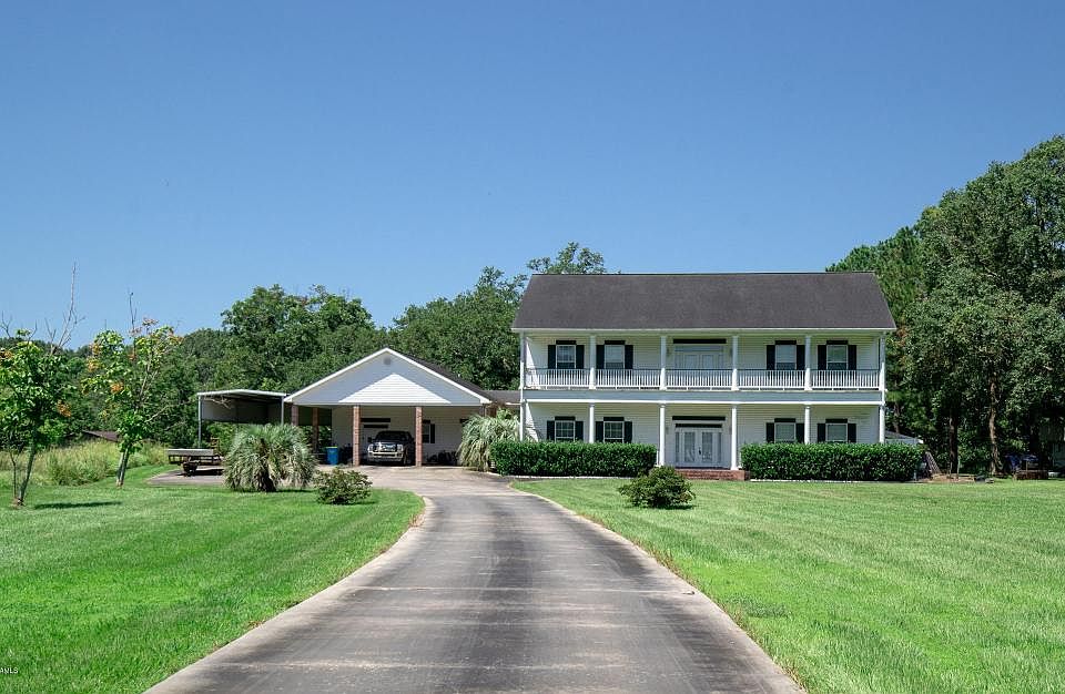 1st image of 1122 Hebert Ln
