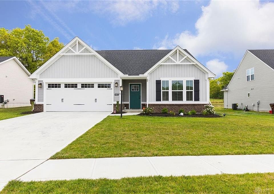 1st image of 3622 Garrett Dr