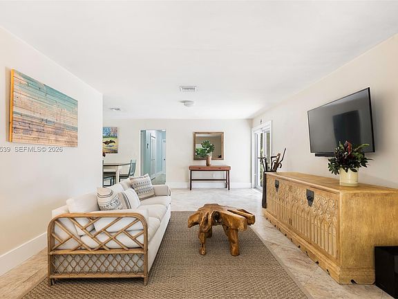 4th image of 2201 SW 22nd Ter