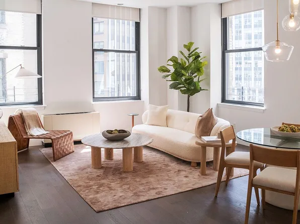 25 Broad St #21S, New York, NY 10004