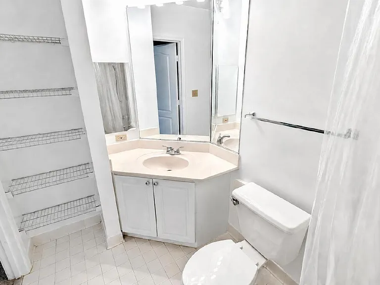 12913 Alton Sq #307 — Photo 8
