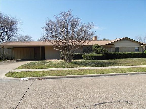 2nd image of 1304 N Park Dr