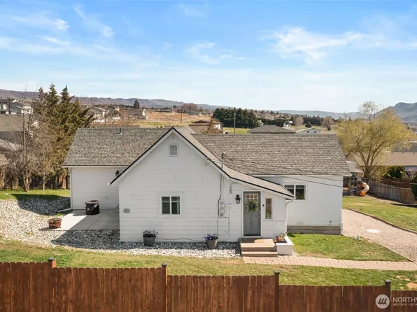 609 S Iowa Avenue, East Wenatchee, WA 98802