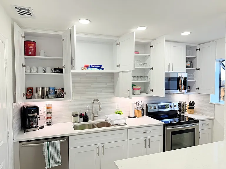 2303B Windy Pine Ln — Photo 8