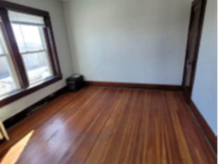 211 N Maple St — Photo 5