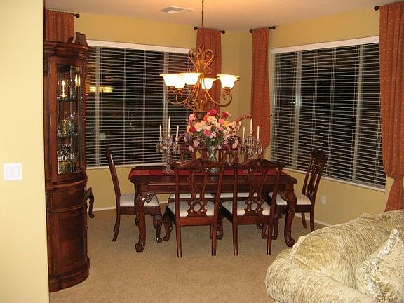 4th image of 2220 S Valle Verde