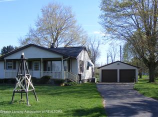 7064 E Clinton Trl, Eaton Rapids, MI 48827