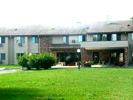 N114W16080 Sylvan Cir #80-201 Photo 1