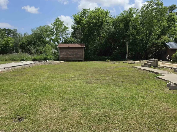 3524 10th St, Beaumont, TX 77705