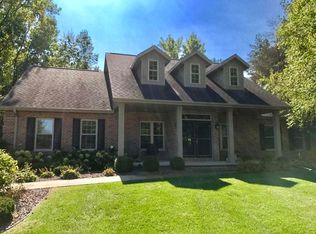 4230 Rose Haven Ct, Green Bay, WI 54313