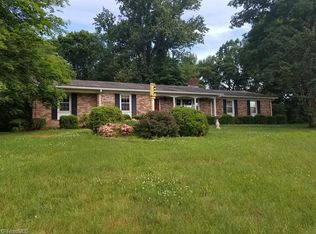 243 Woodland Dr, Stuart, VA 24171