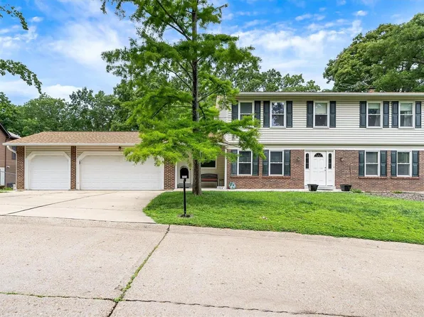 1923 Forest Haven Dr, Imperial, MO 63052