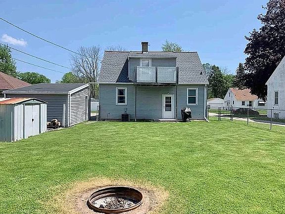 4th image of this home